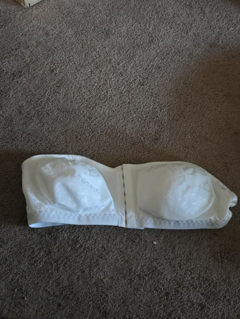 White 1XL Seamless Bra Top